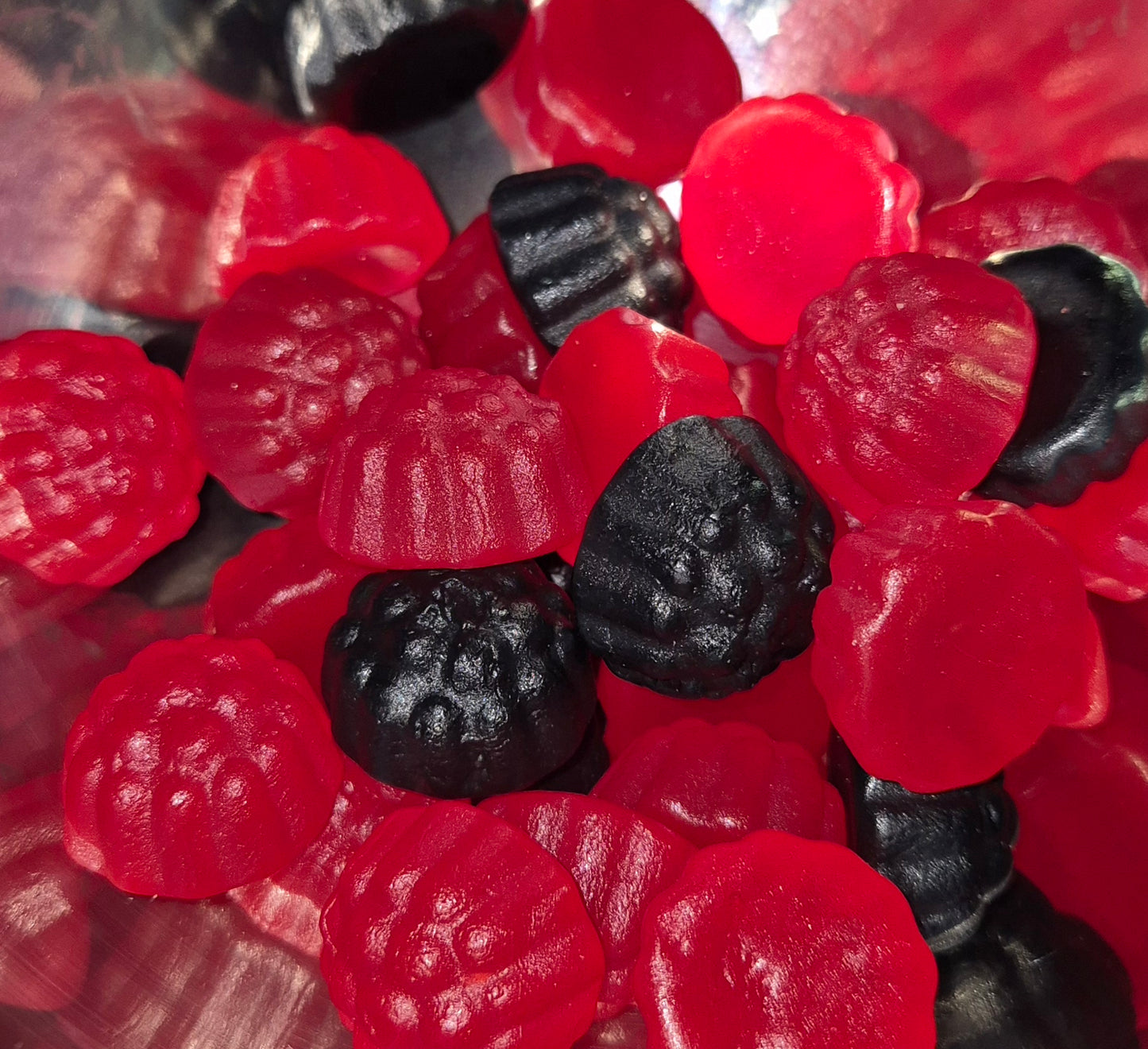 Red and black berries 100g
