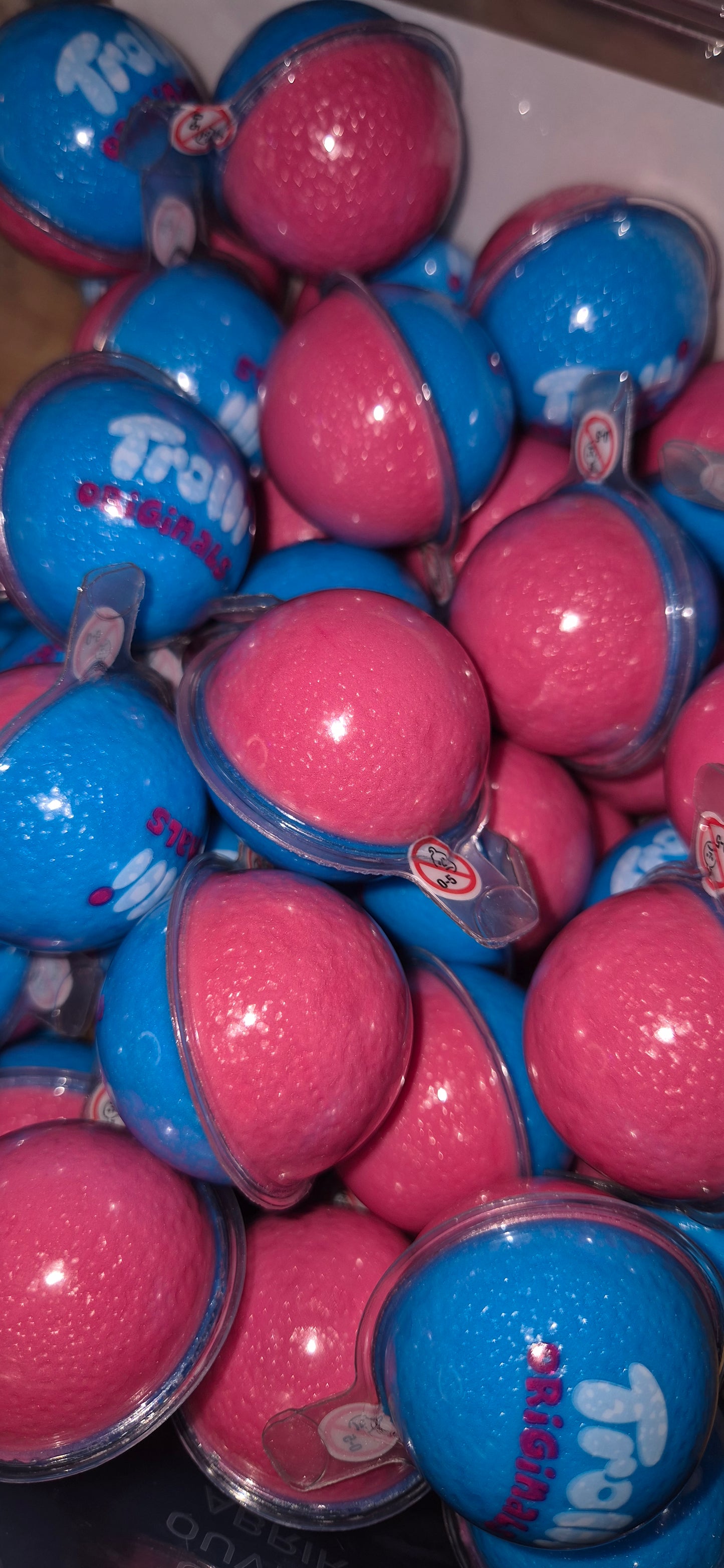 Sour glow bombs