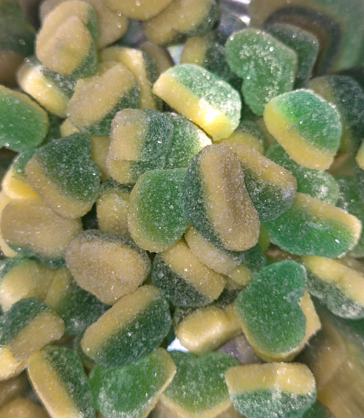 Apple and custard hearts 100g