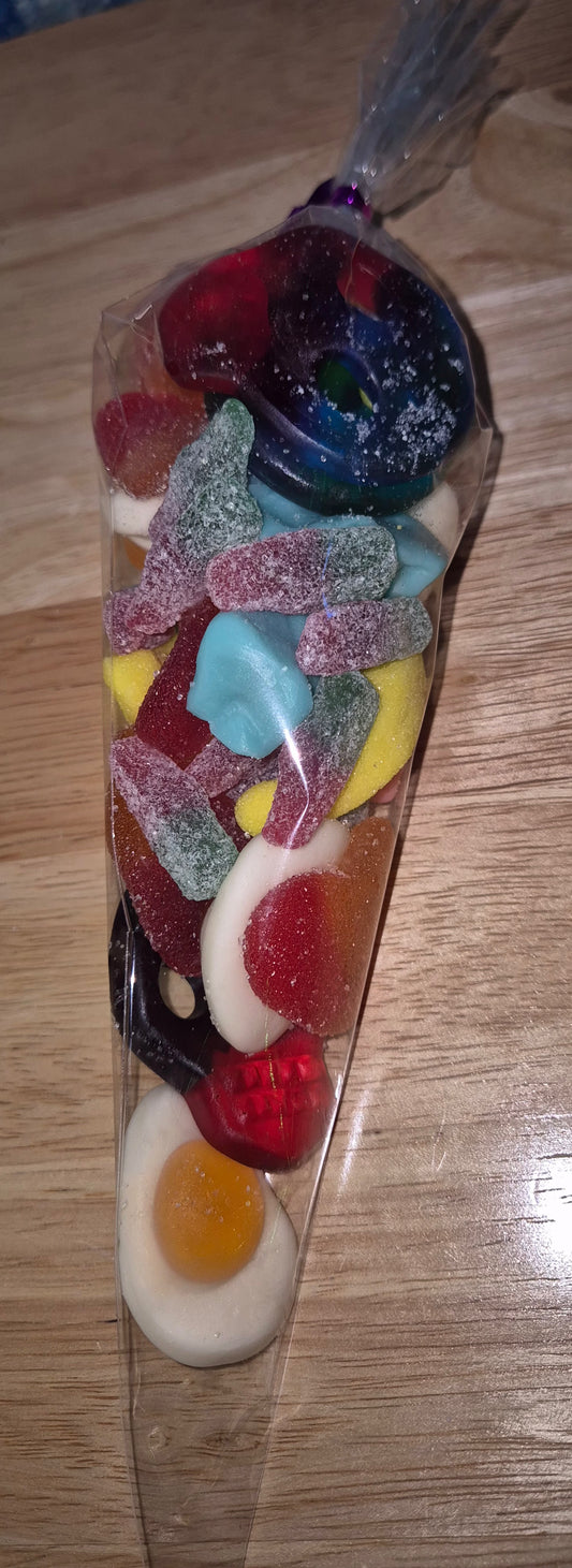 Mixed sweet cones