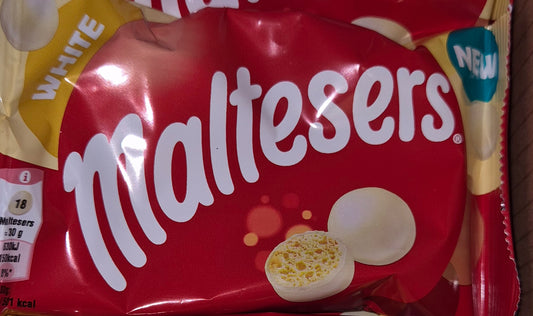 White chocolate maltesers 30g